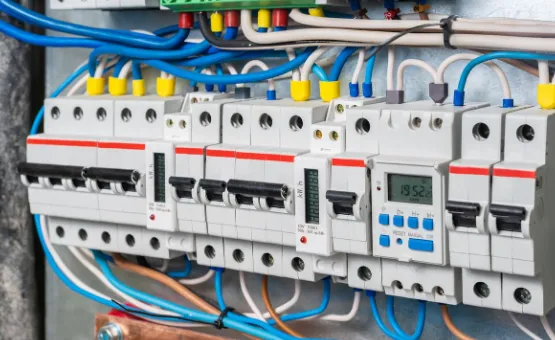 Fuse Box Vs Breaker Panel Fuse Box Vs Breaker Panel